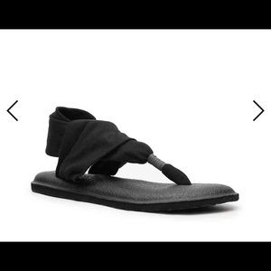 Sanuk yoga sling sandals
